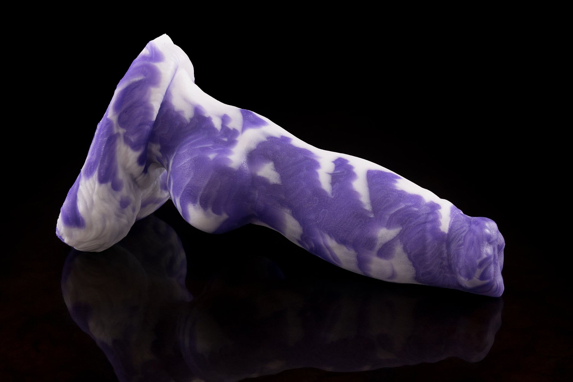 2206 Small Dire Wolf in Medium Firmness