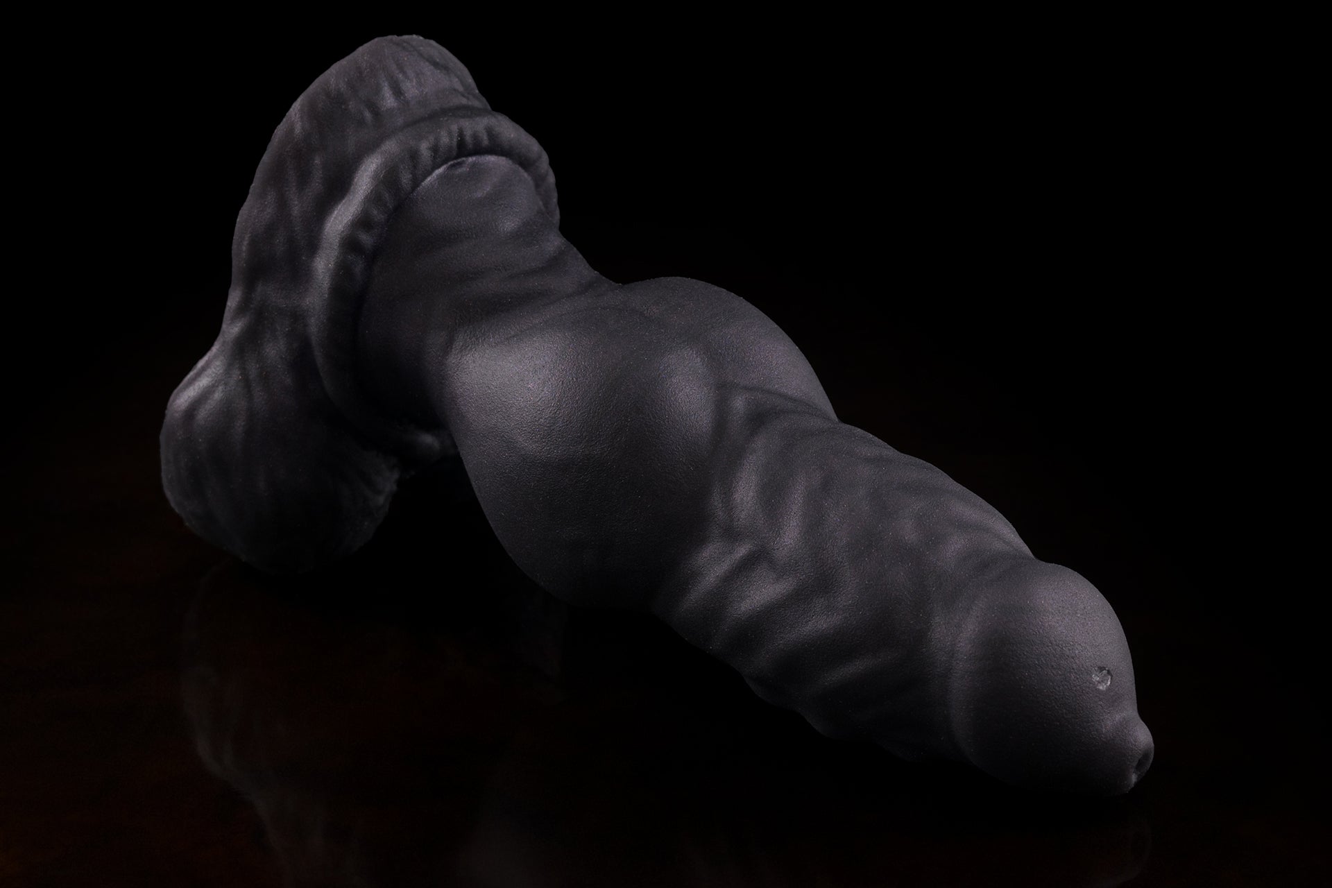 2227 Small Dante in Medium Firmness with Suction Cup - Fizzle