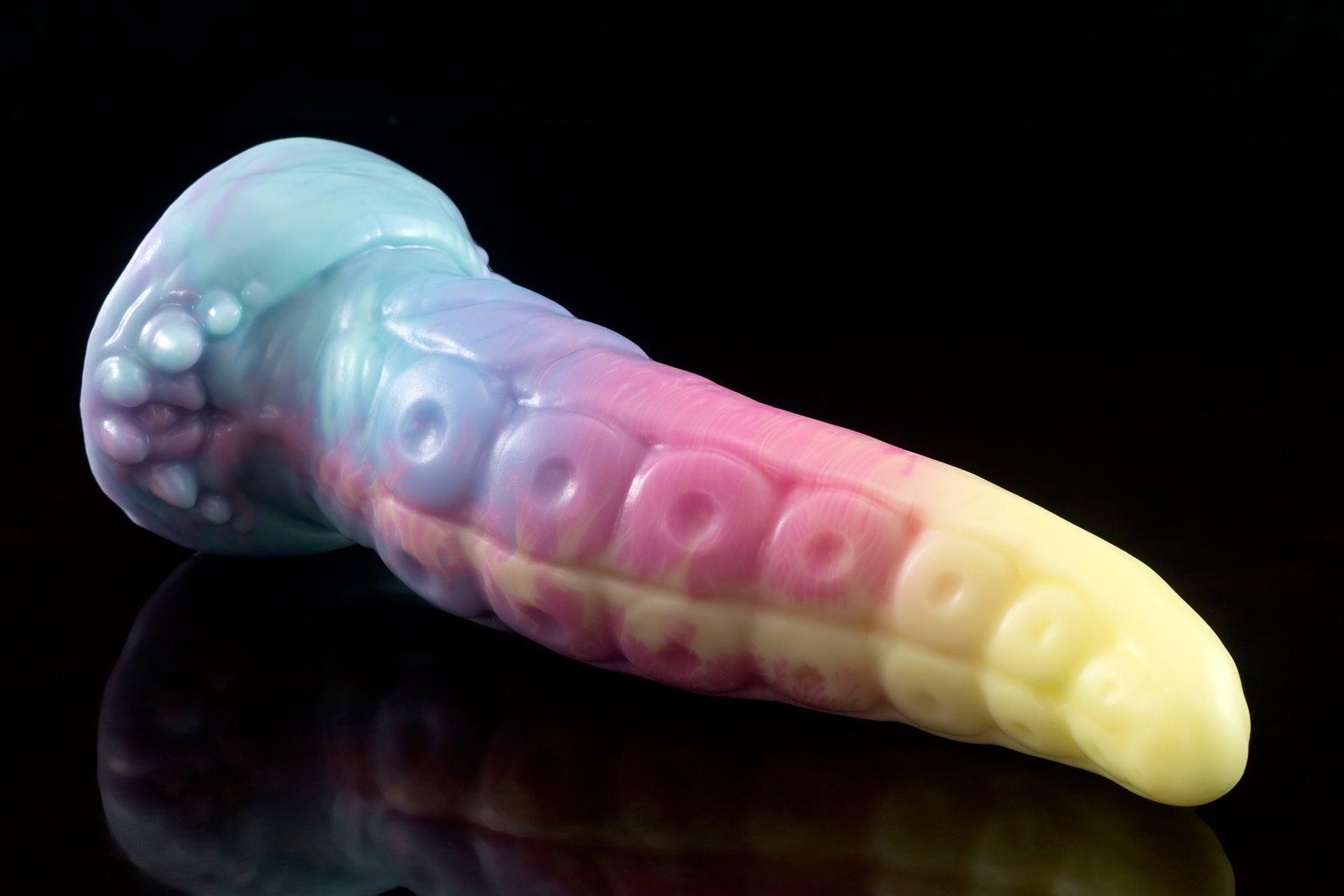 2495 Medium Slikk in Medium Firmness with Suction Cup