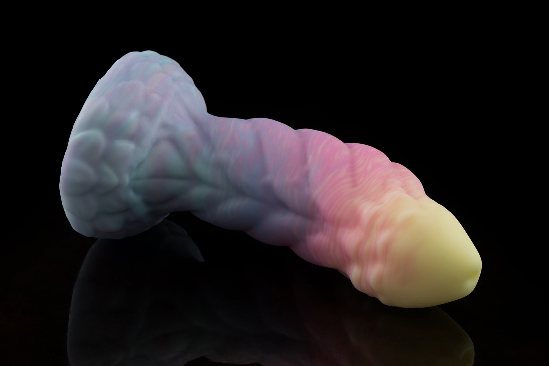 2499 Small Cortez in Medium Firmness with Suction Cup
