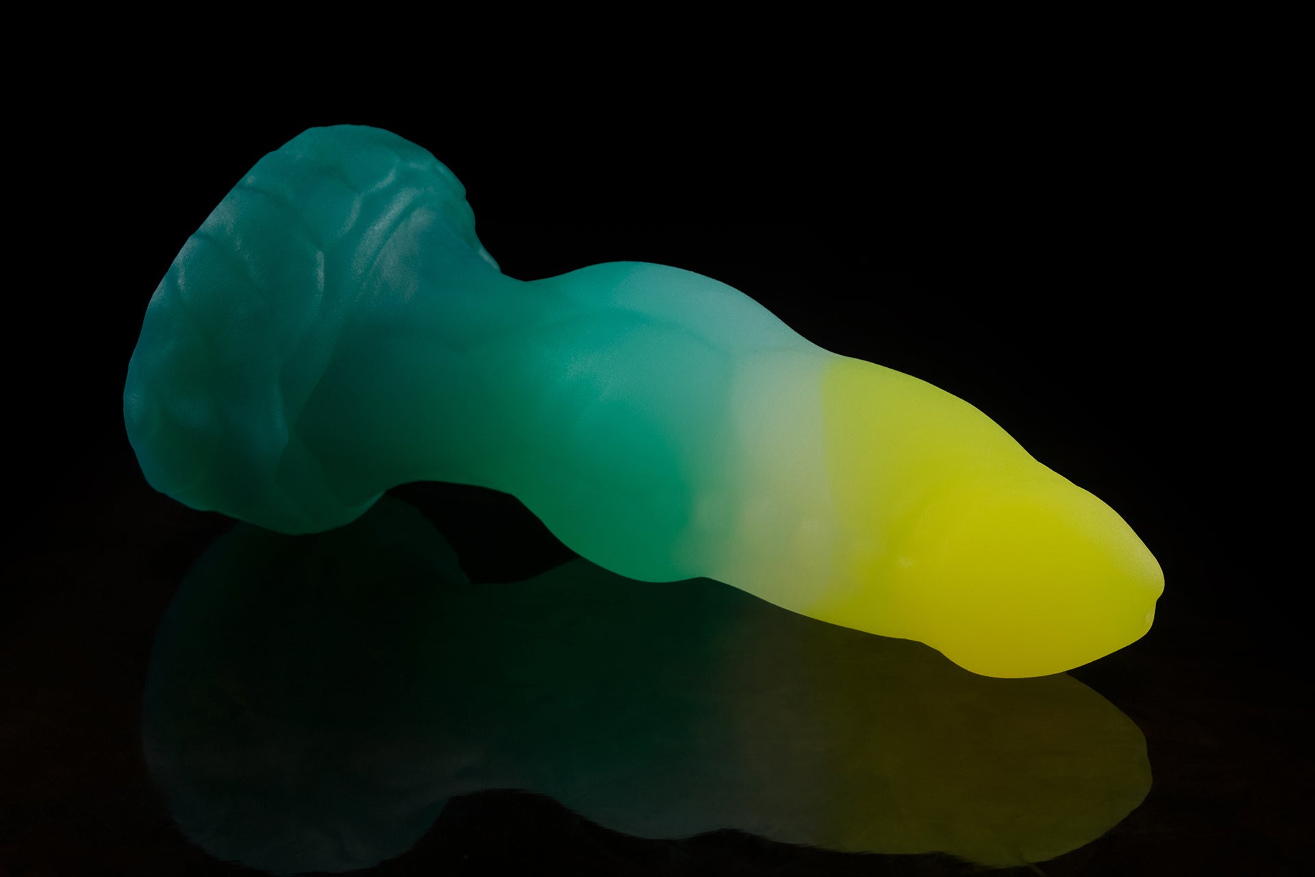 2501 Small Mocha in Medium Firmness with Suction Cup