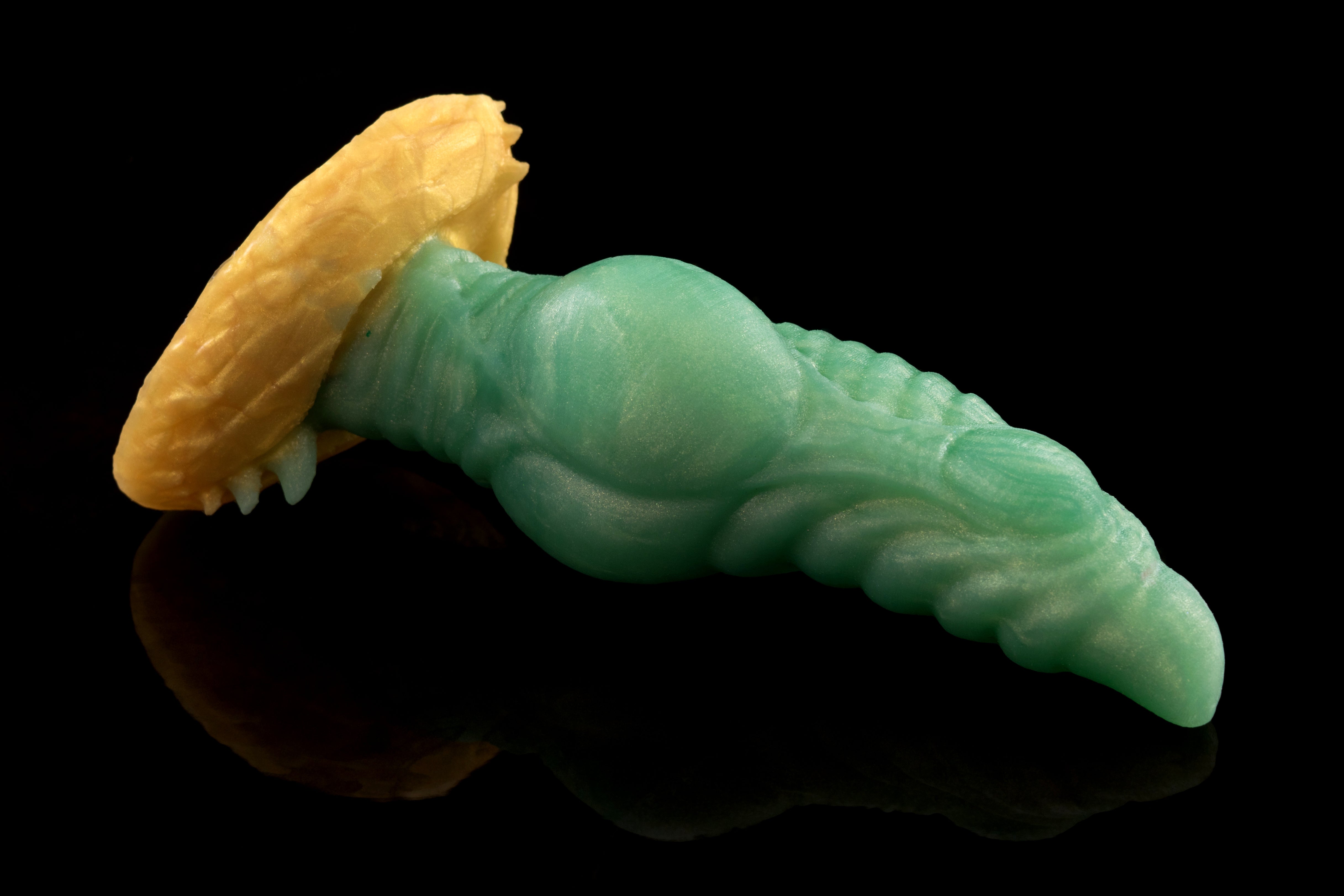 2608 Mini Cryolophosaurus in Medium Firmness
