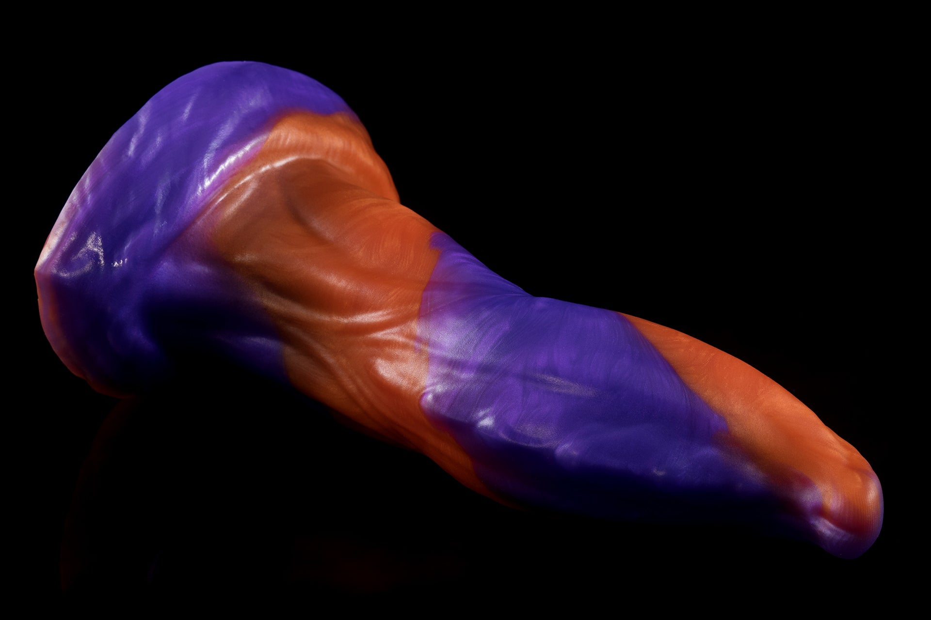 2933 Large Hidora in Medium Firmness with Suction Cup