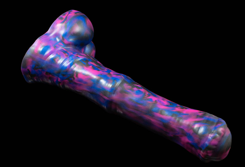 10735 Brooklyn Supreme (XXL Atlas) in Medium Firmness with Suction Cup