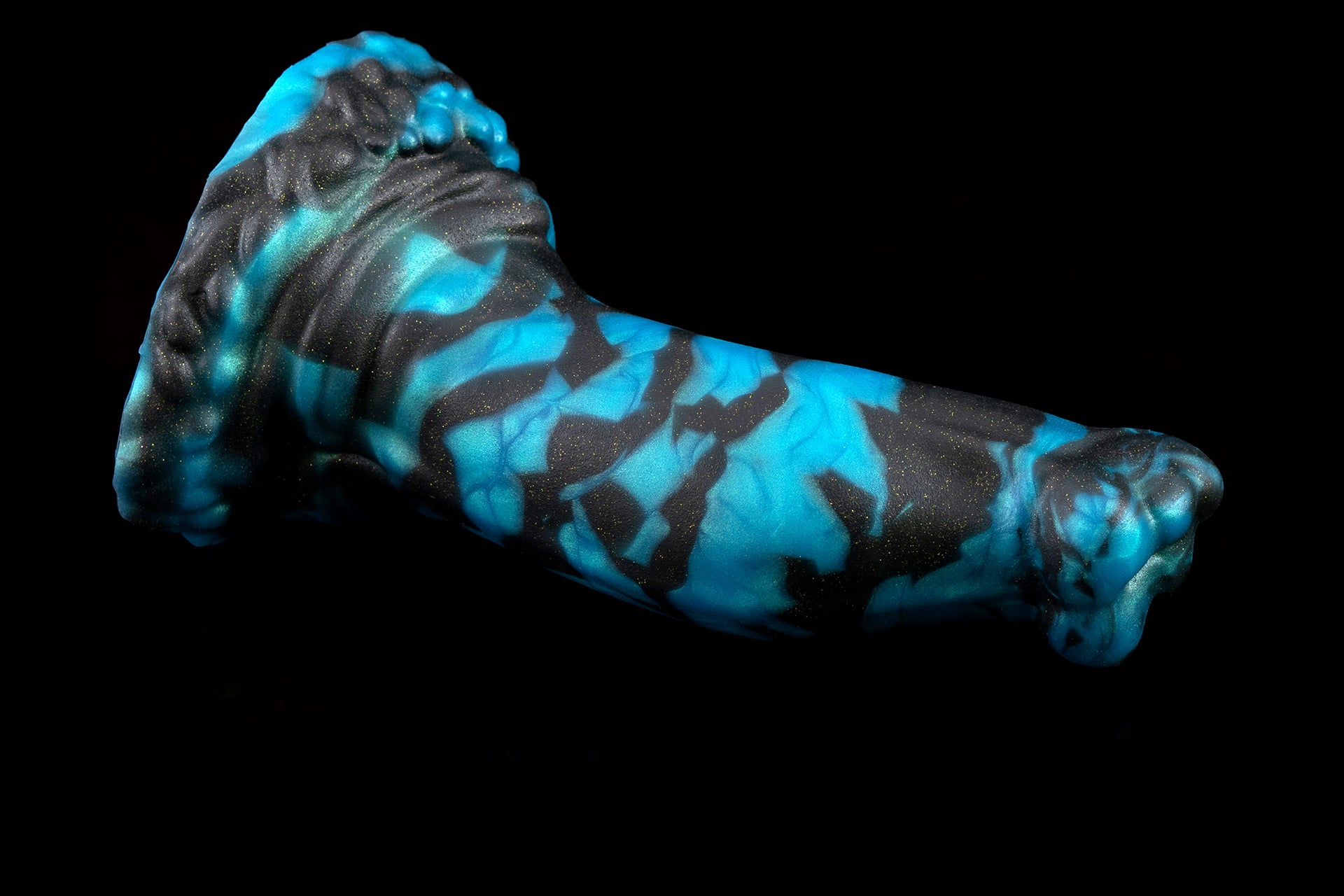 3028 Small Aela in Medium Firmness with Suction Cup