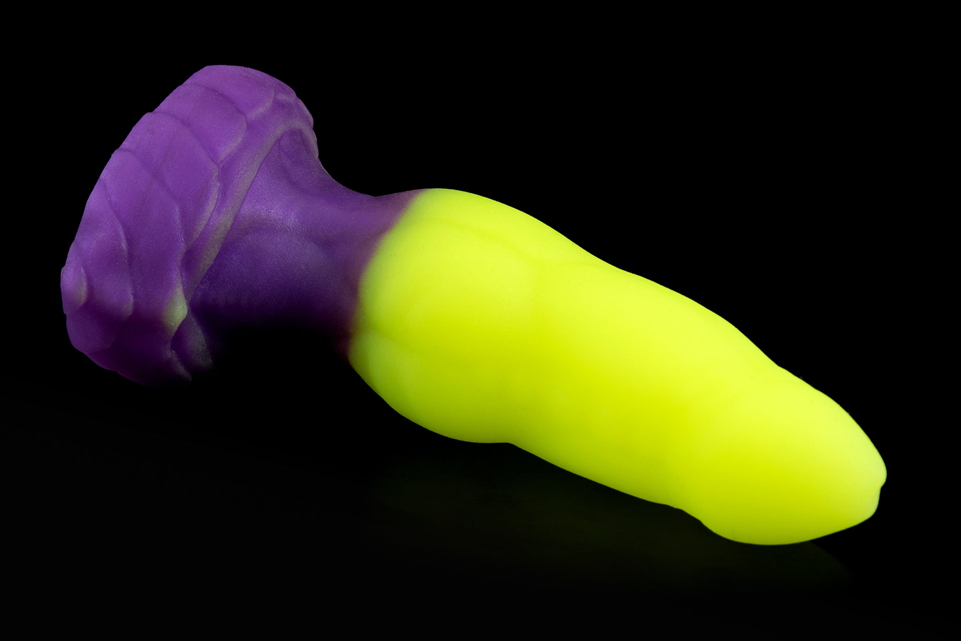 3049 Mini Mocha in Soft Firmness with Suction Cup