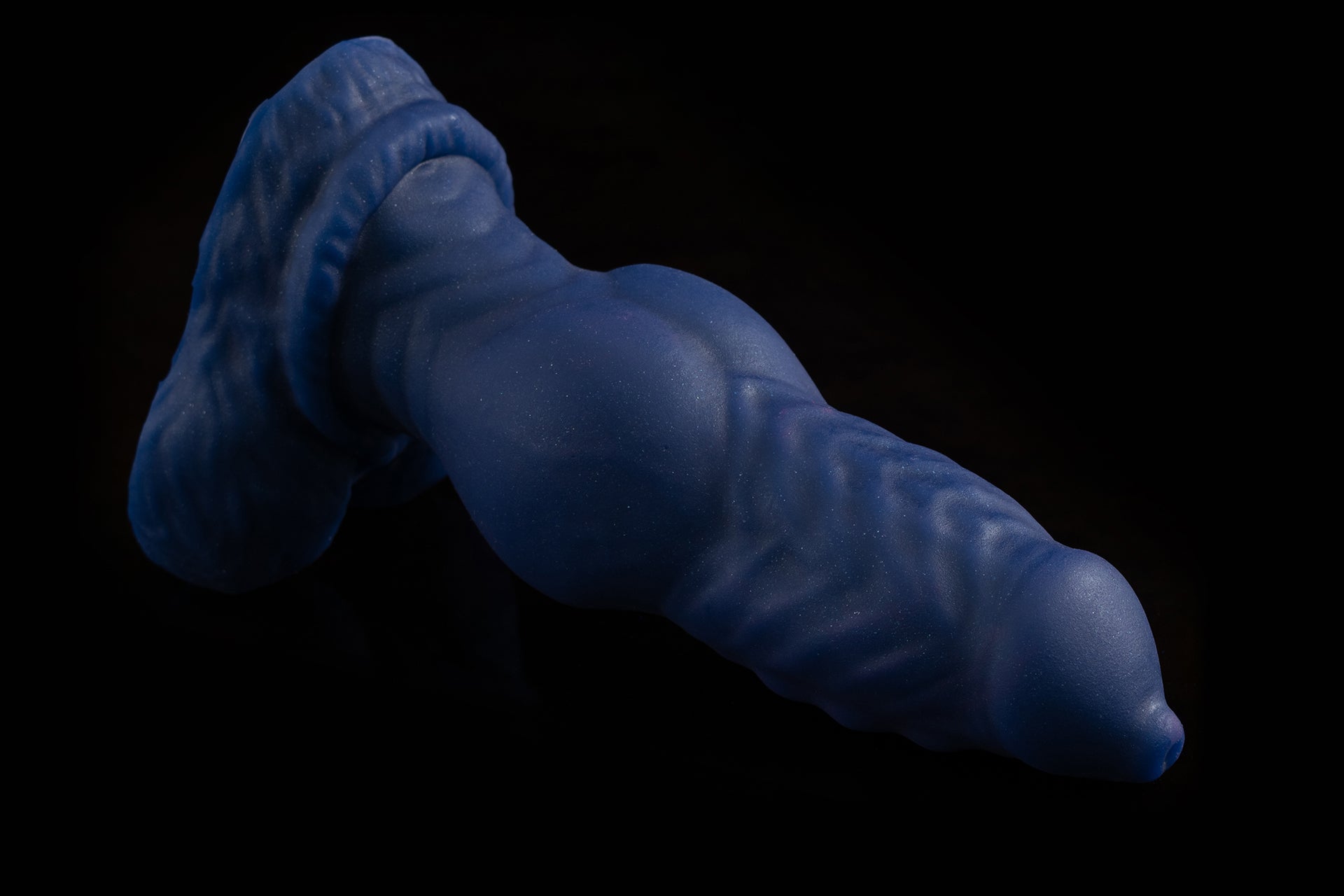 3900 Small Dante in Medium Firmness