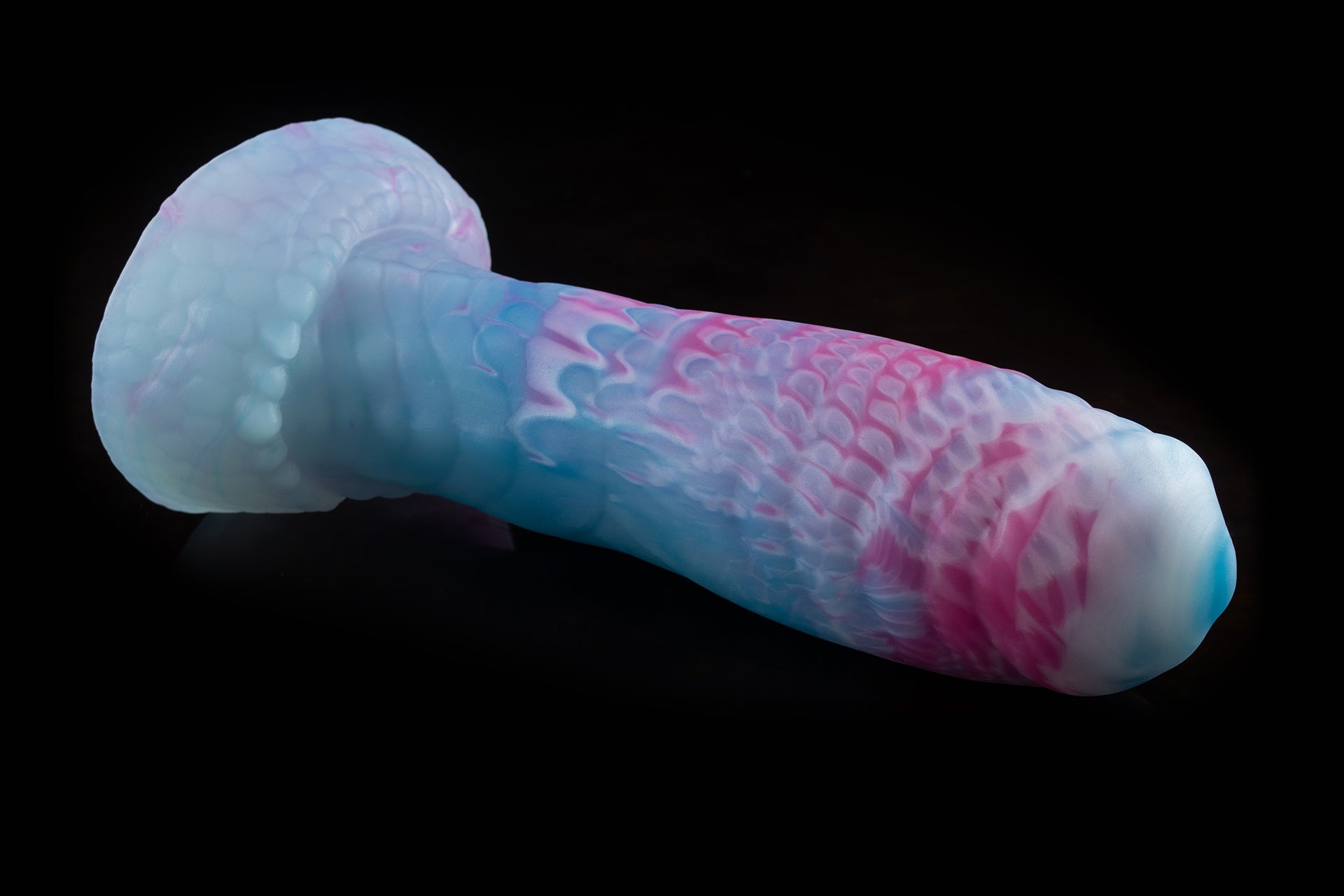 4025 Large Alto in Soft Firmness with Suction Cup