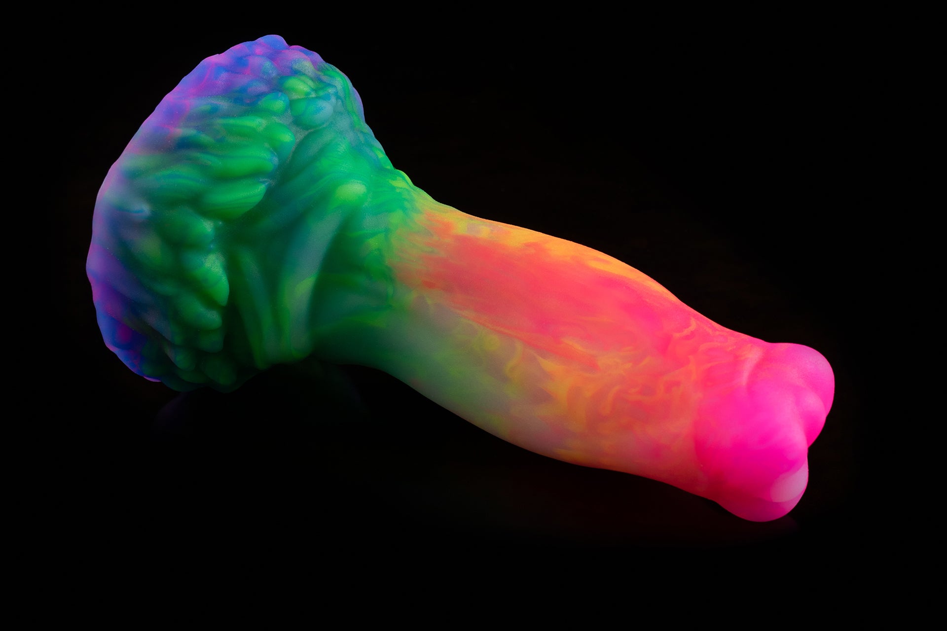 4306 Medium Aela in Medium Firmness with Suction Cup