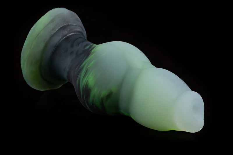 4355 Medium Jake in Medium Firmness with Suction Cup - Peridot Vein