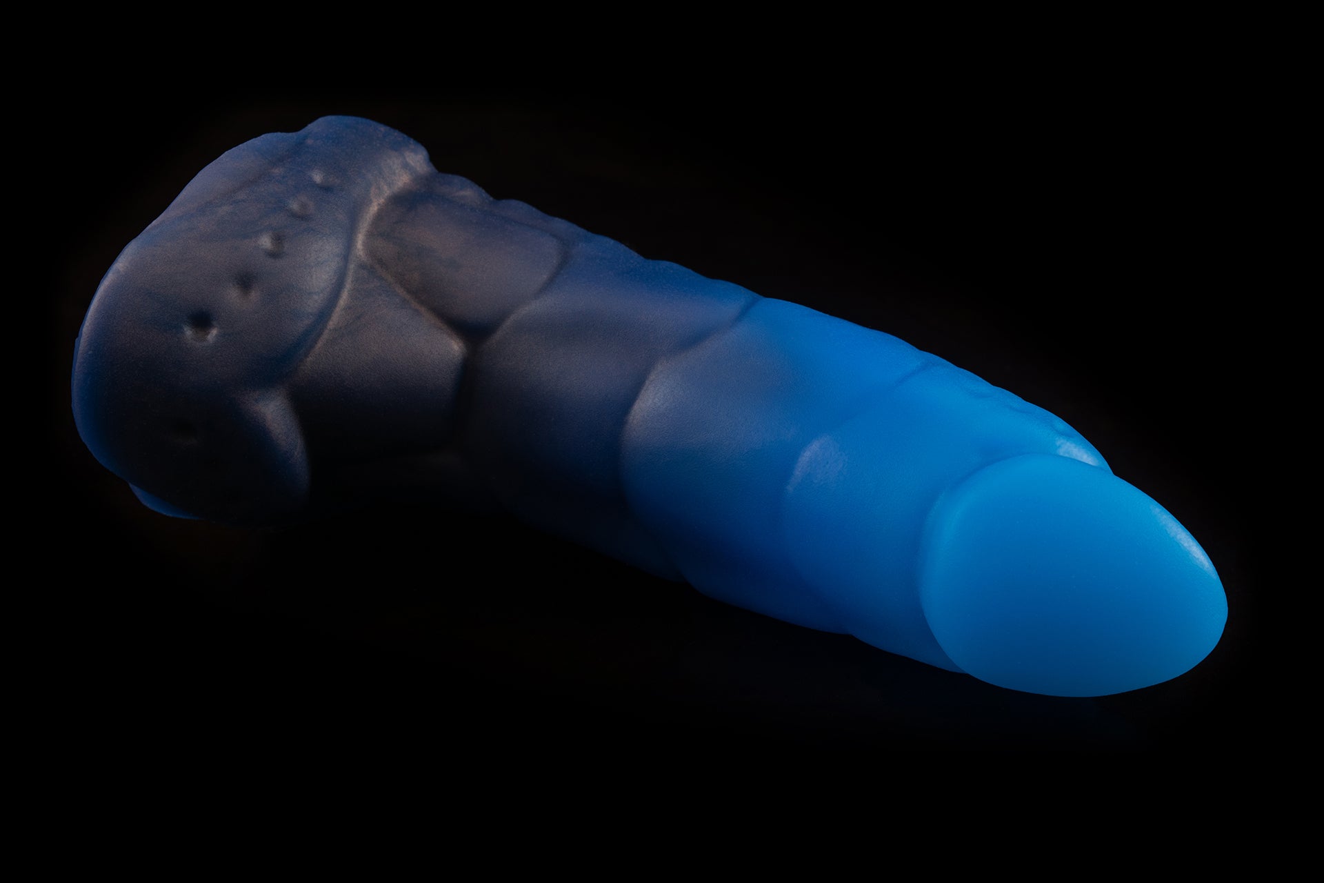 4593 Small Mantis in Firm Firmness - Fizzle
