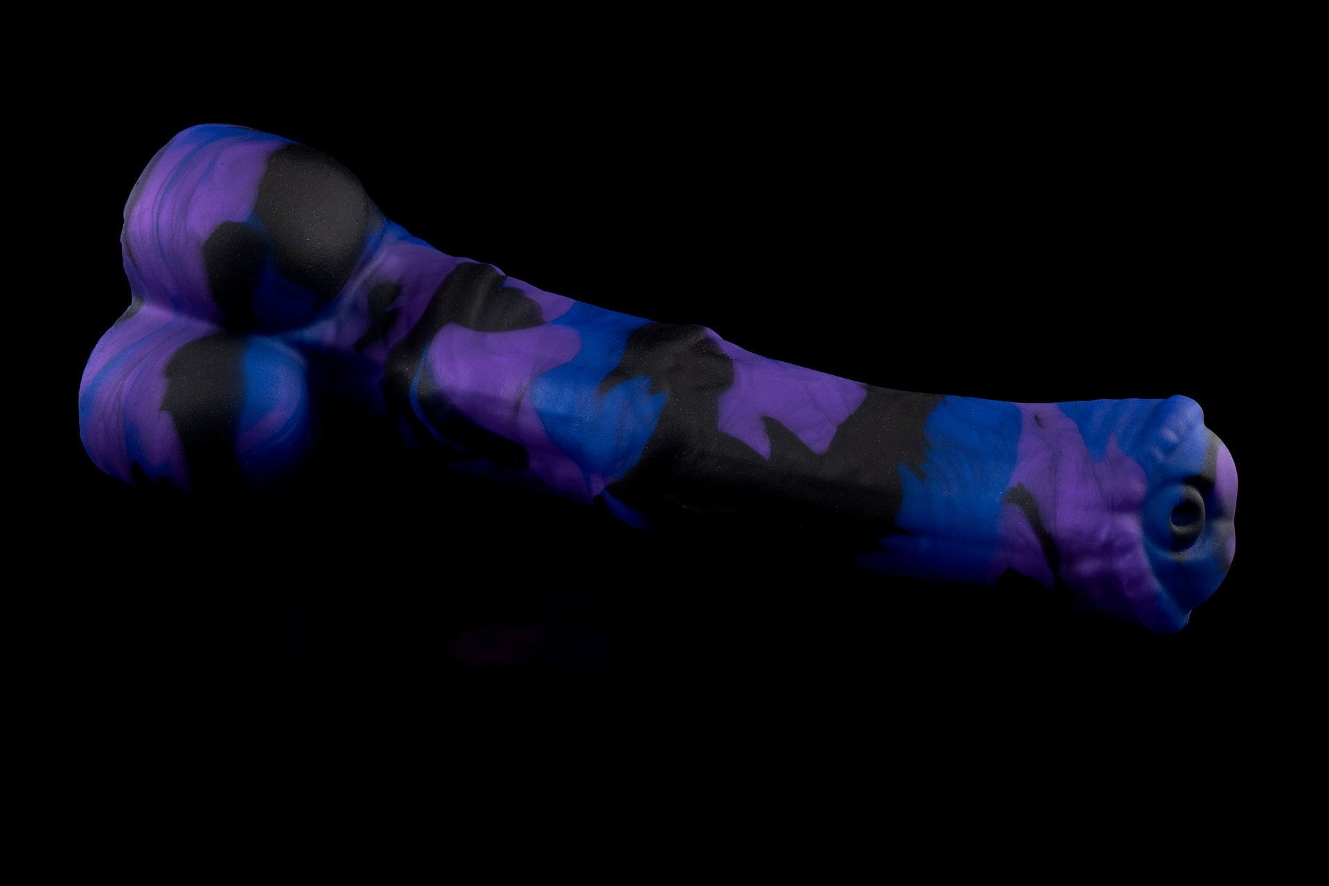 5159 Large Atlas in Soft Firmness with Suction Cup