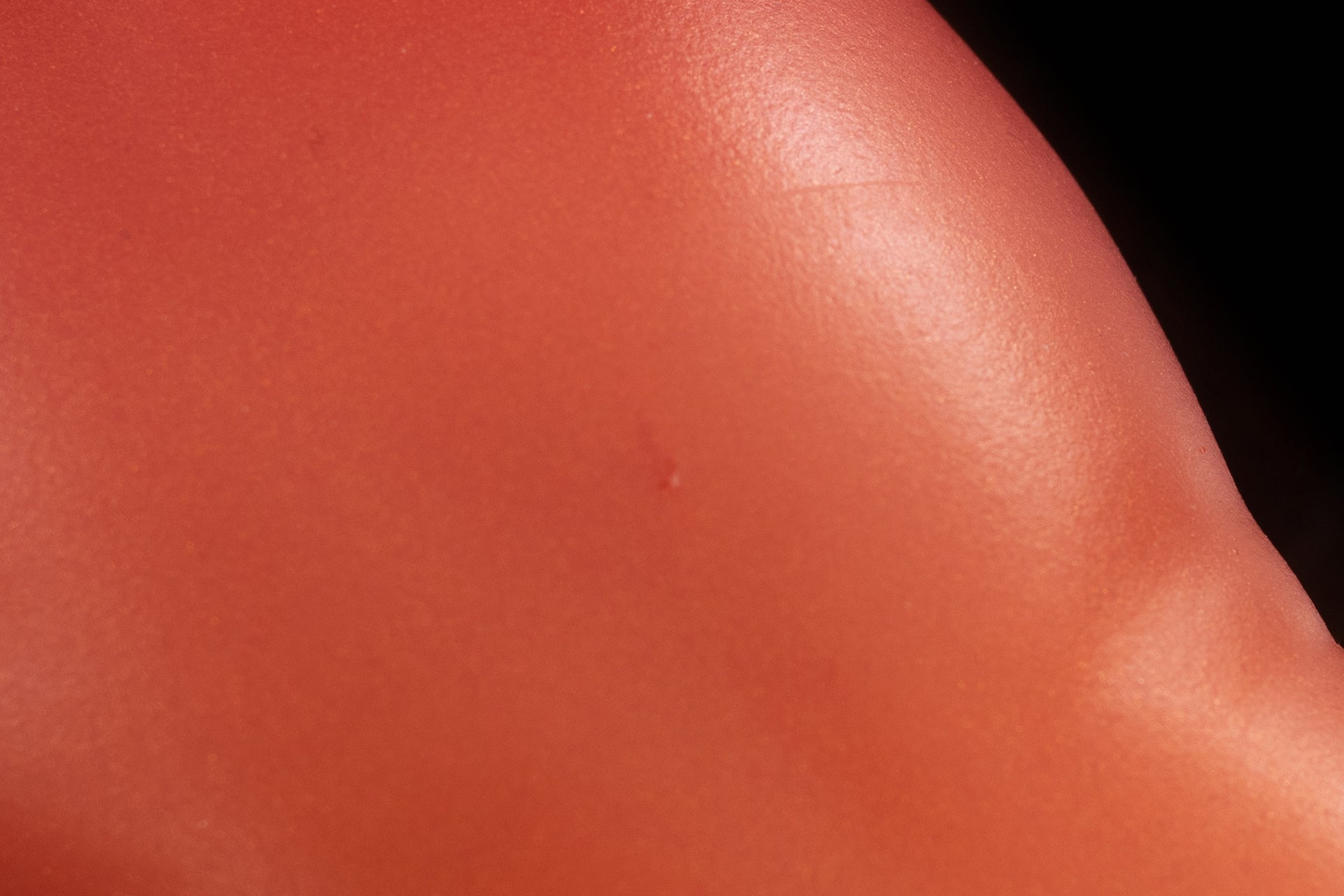 5235 Large Mocha in Soft Firmness with Suction Cup - Fizzle