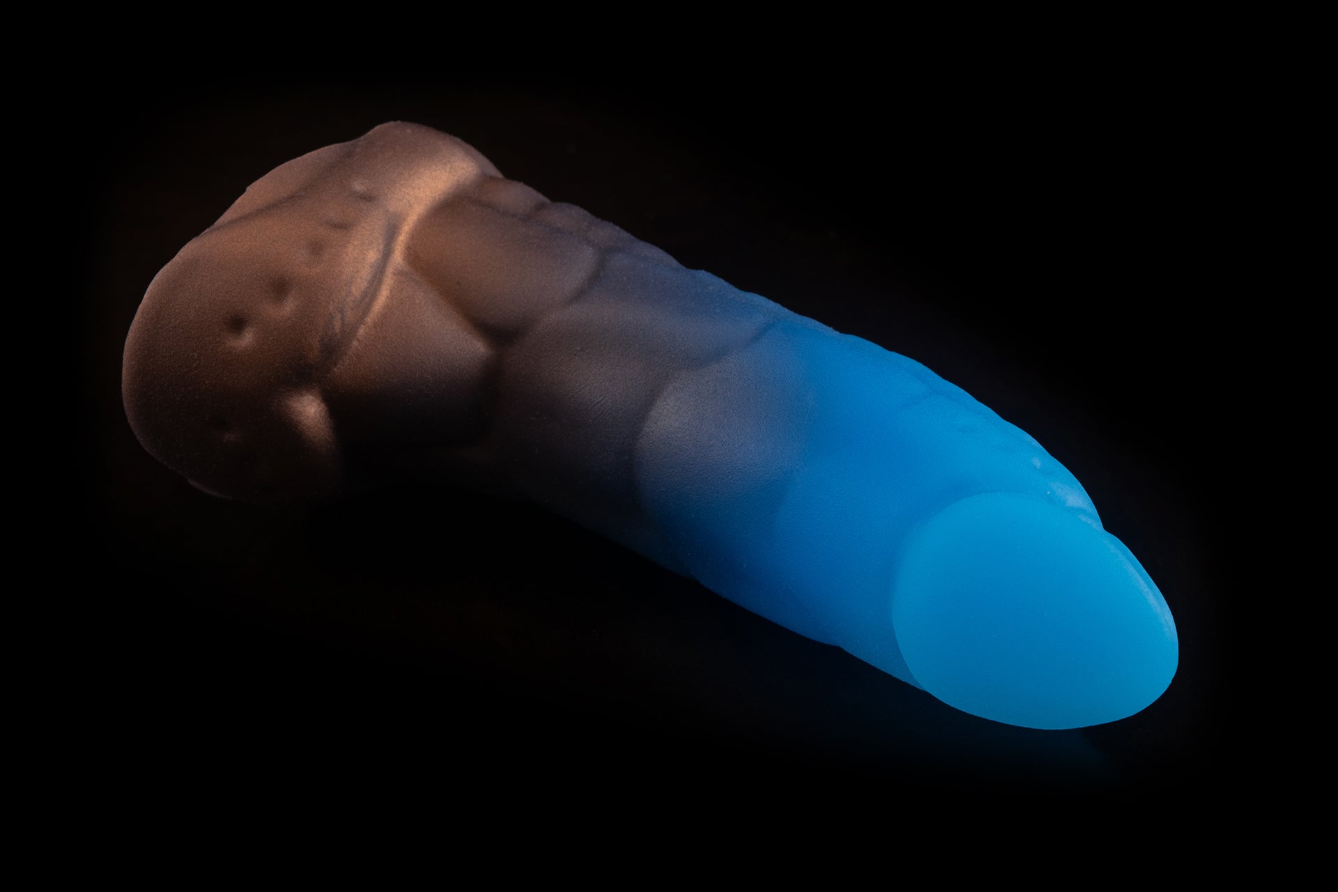 5436 Mini Mantis in Soft Firmness with Suction Cup - Fizzle