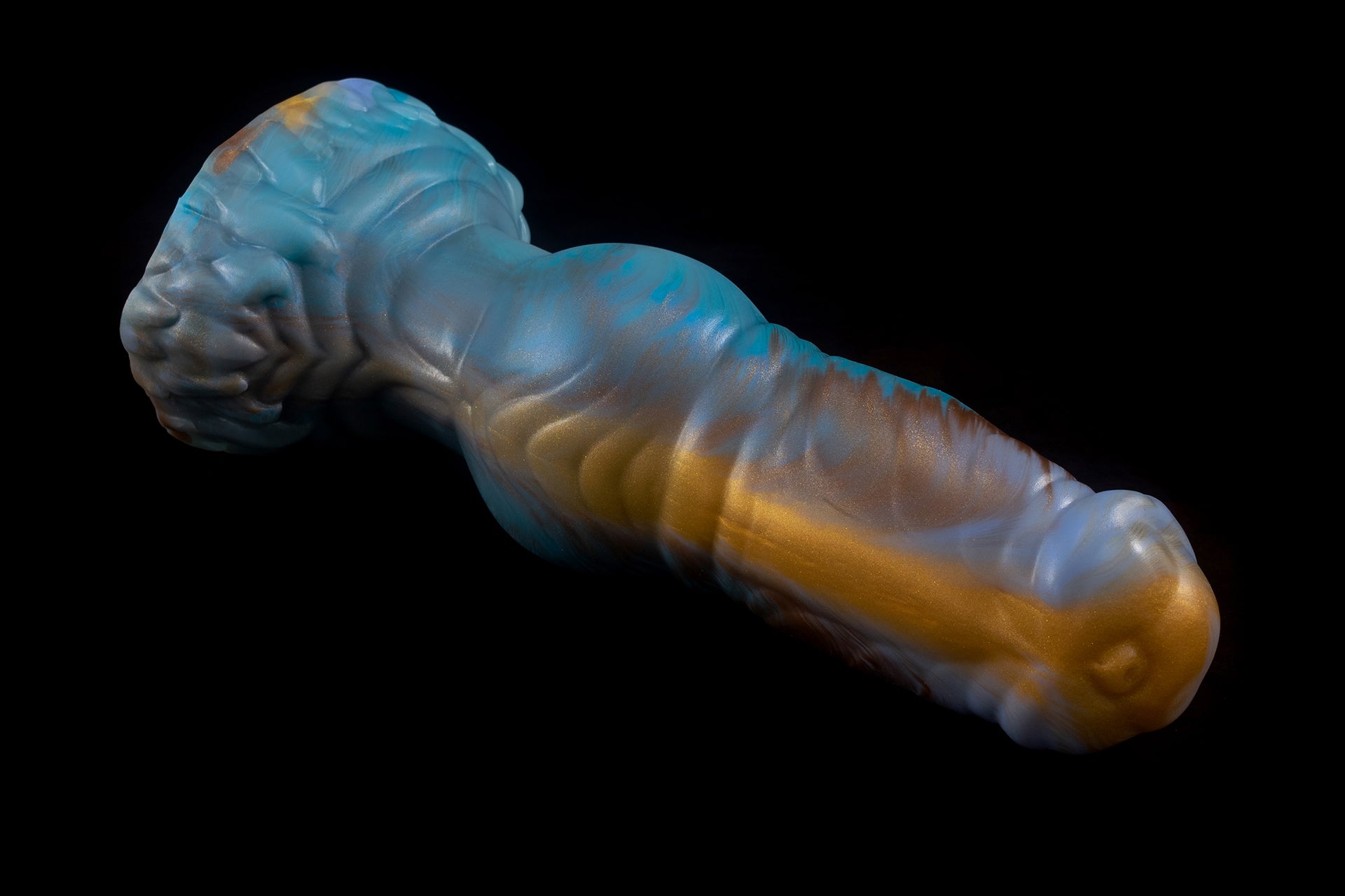 5696 Large Zane in Soft Firmness with Suction Cup