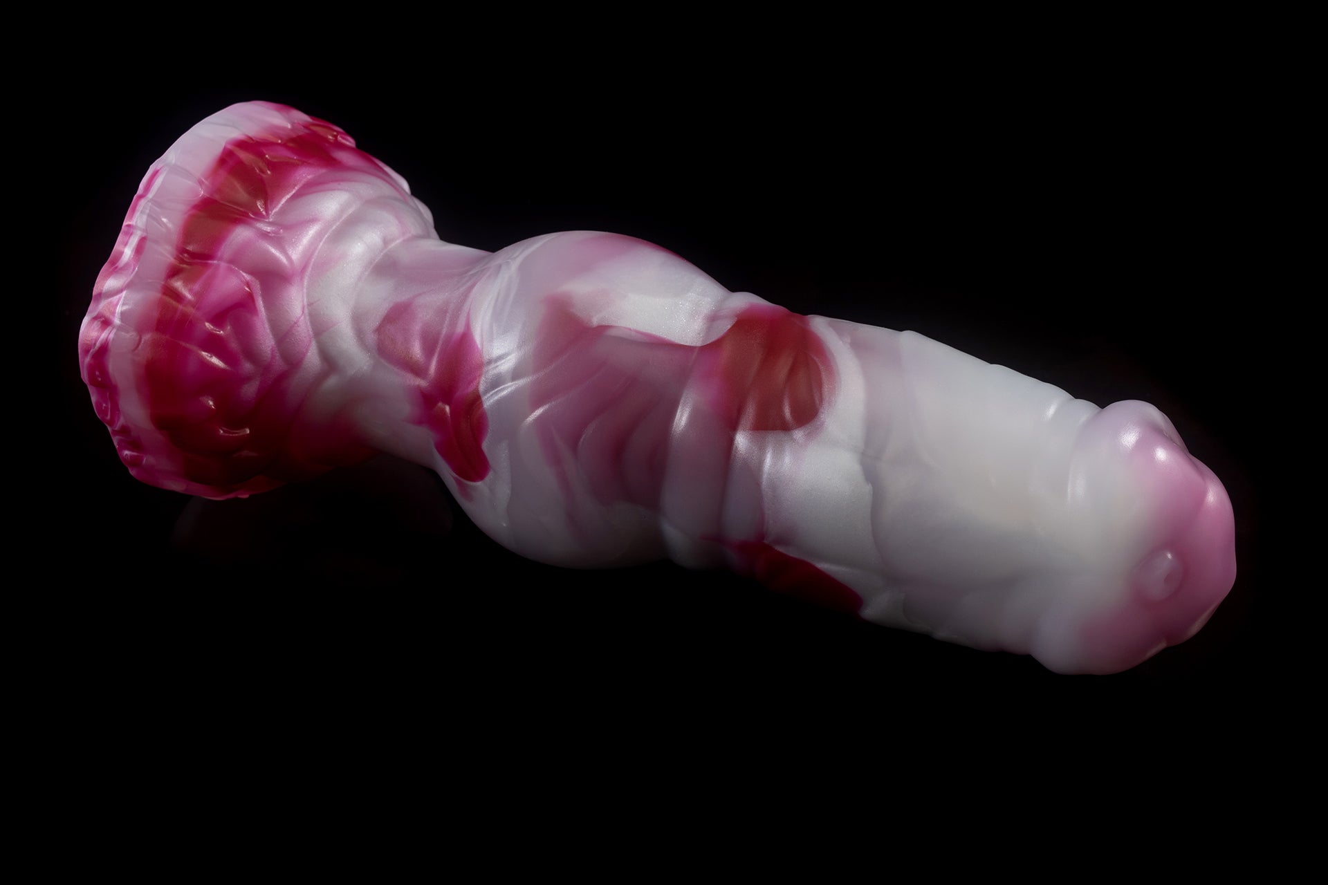 5823 XL Zane in Medium Firmness with Suction Cup