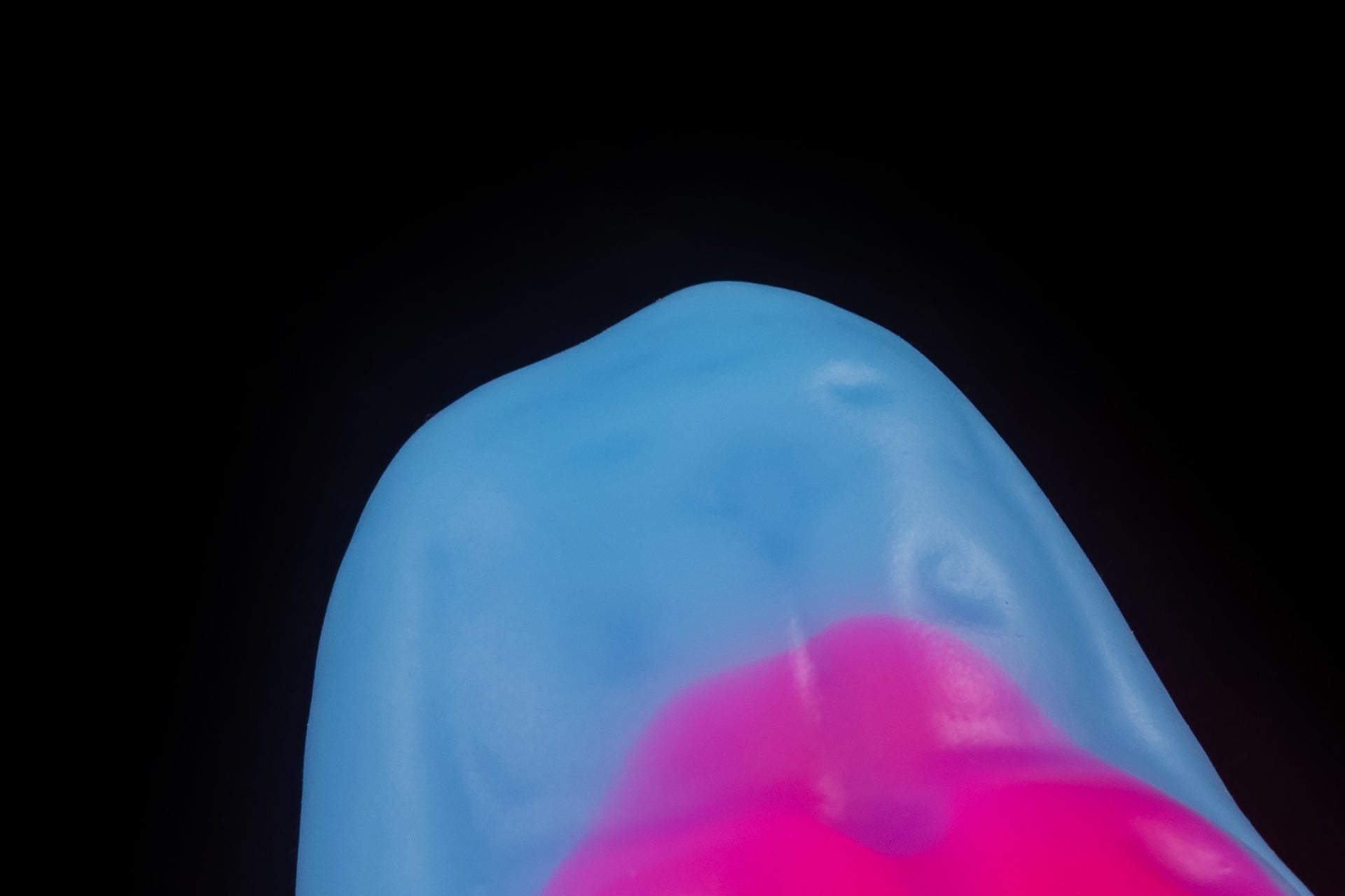 5825 Medium Slikk in Medium Firmness - Fizzle