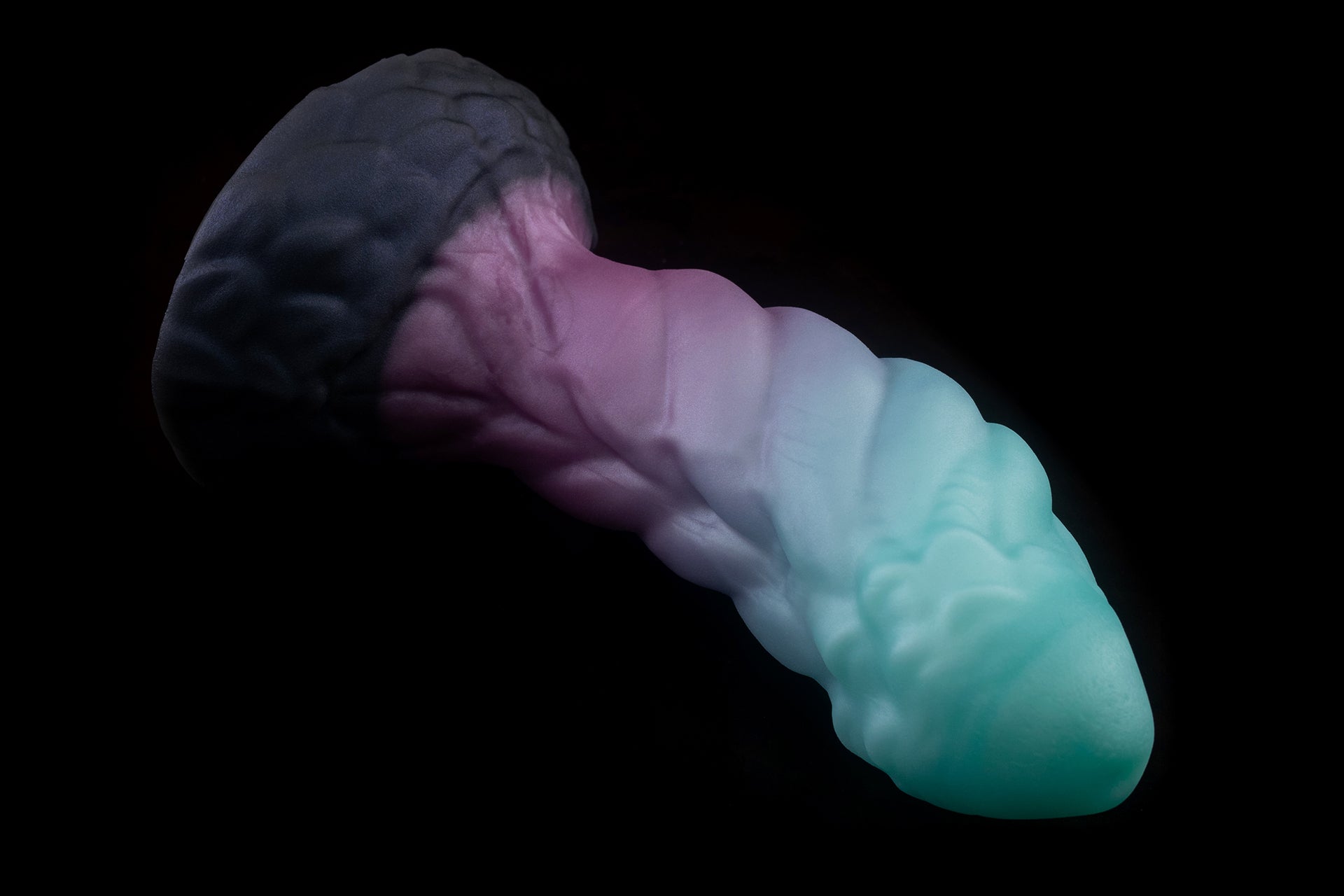 5879 Medium Cortez in Soft Firmness with Suction Cup