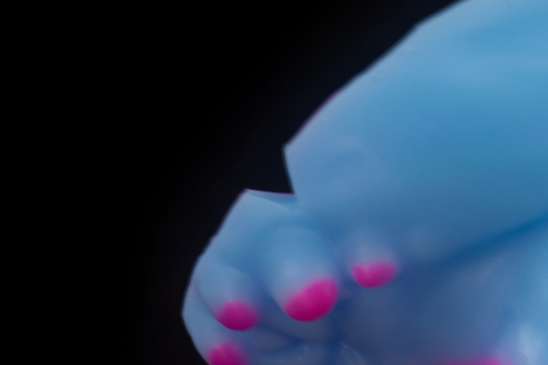 6085 Mini Slikk in Firm Firmness with Suction Cup - Fizzle