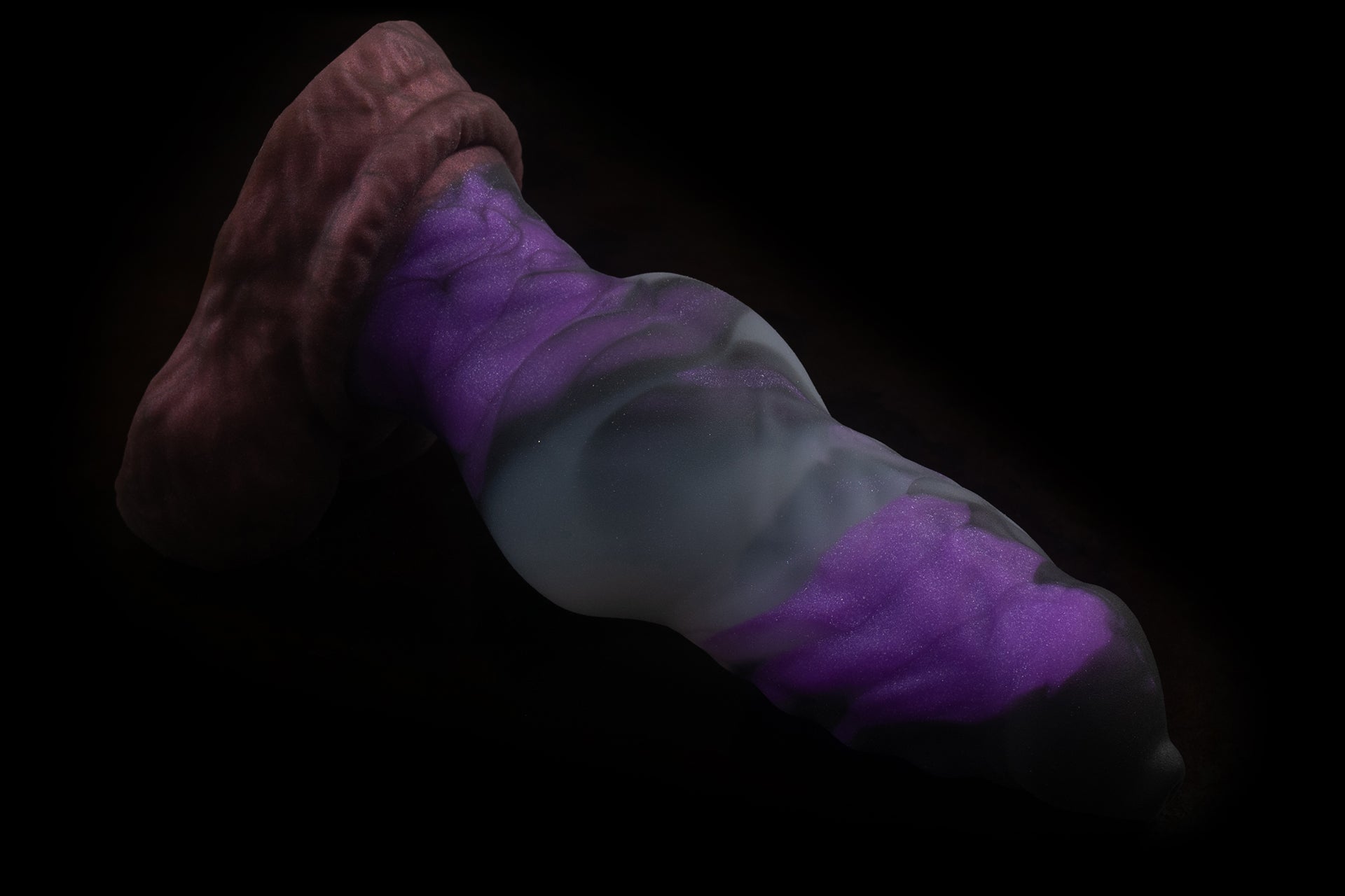 6133 Medium Dante in Soft Firmness