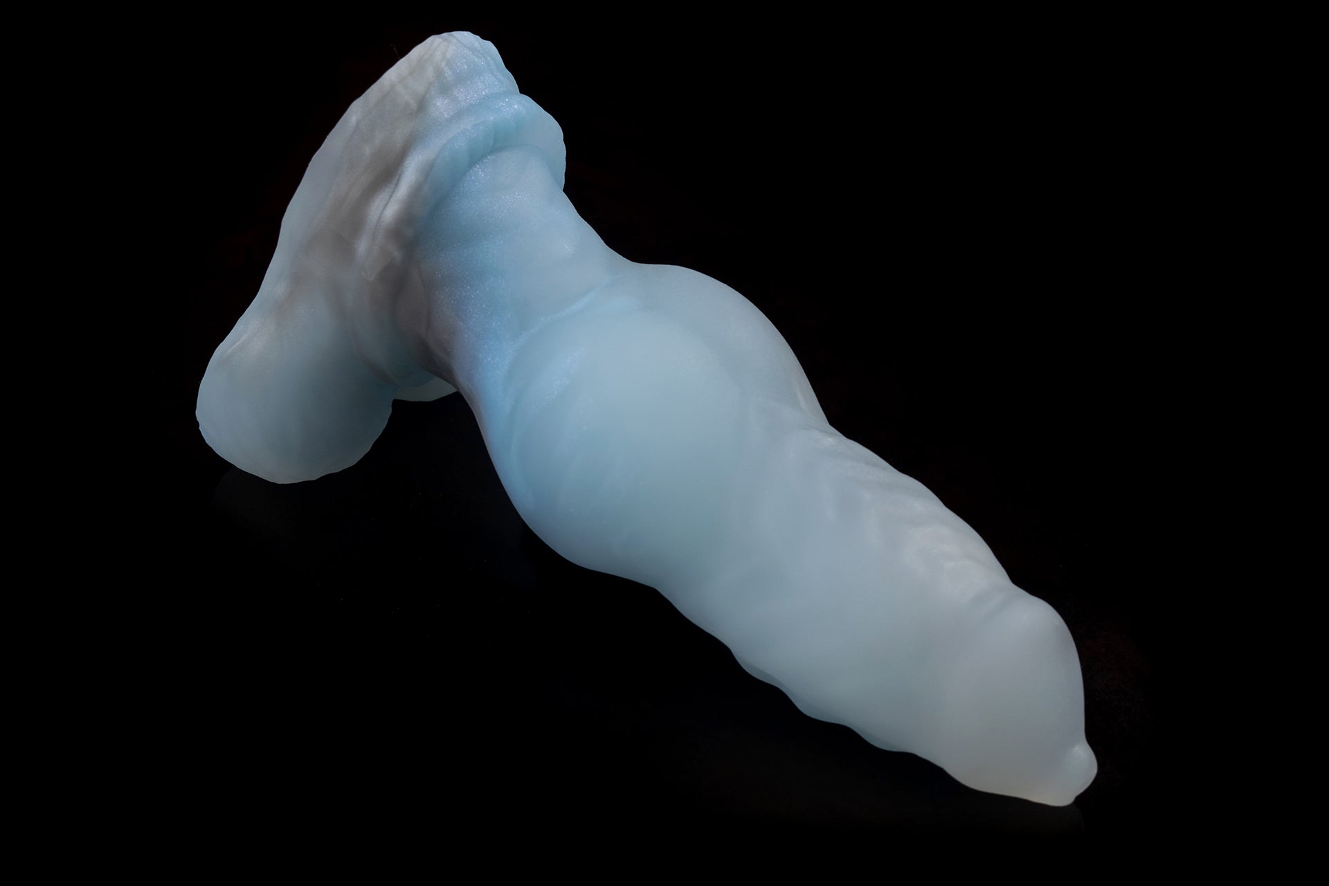6318 Small Dante in Medium Firmness