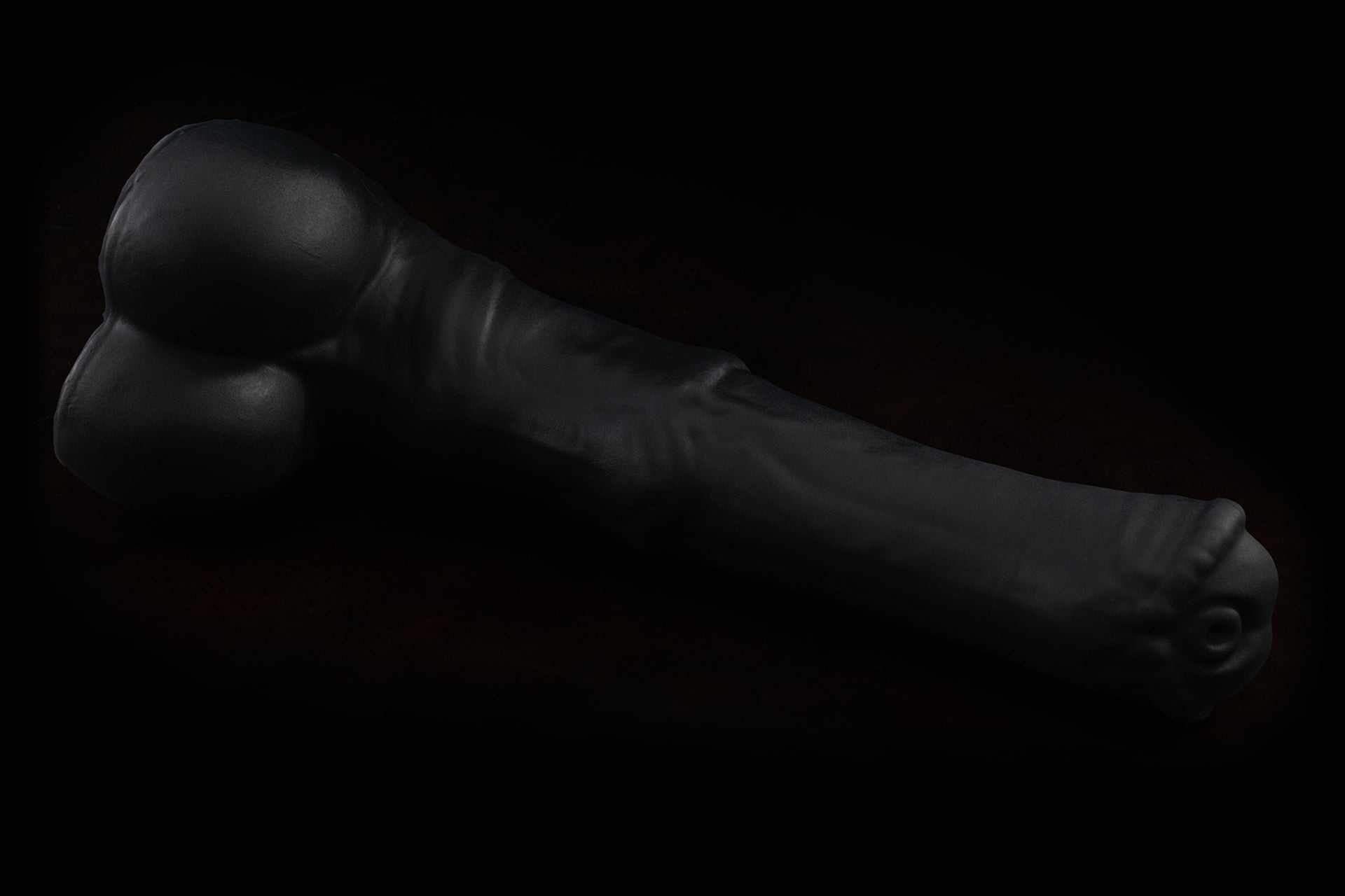 6601 Large Atlas in Soft Firmness with Suction Cup