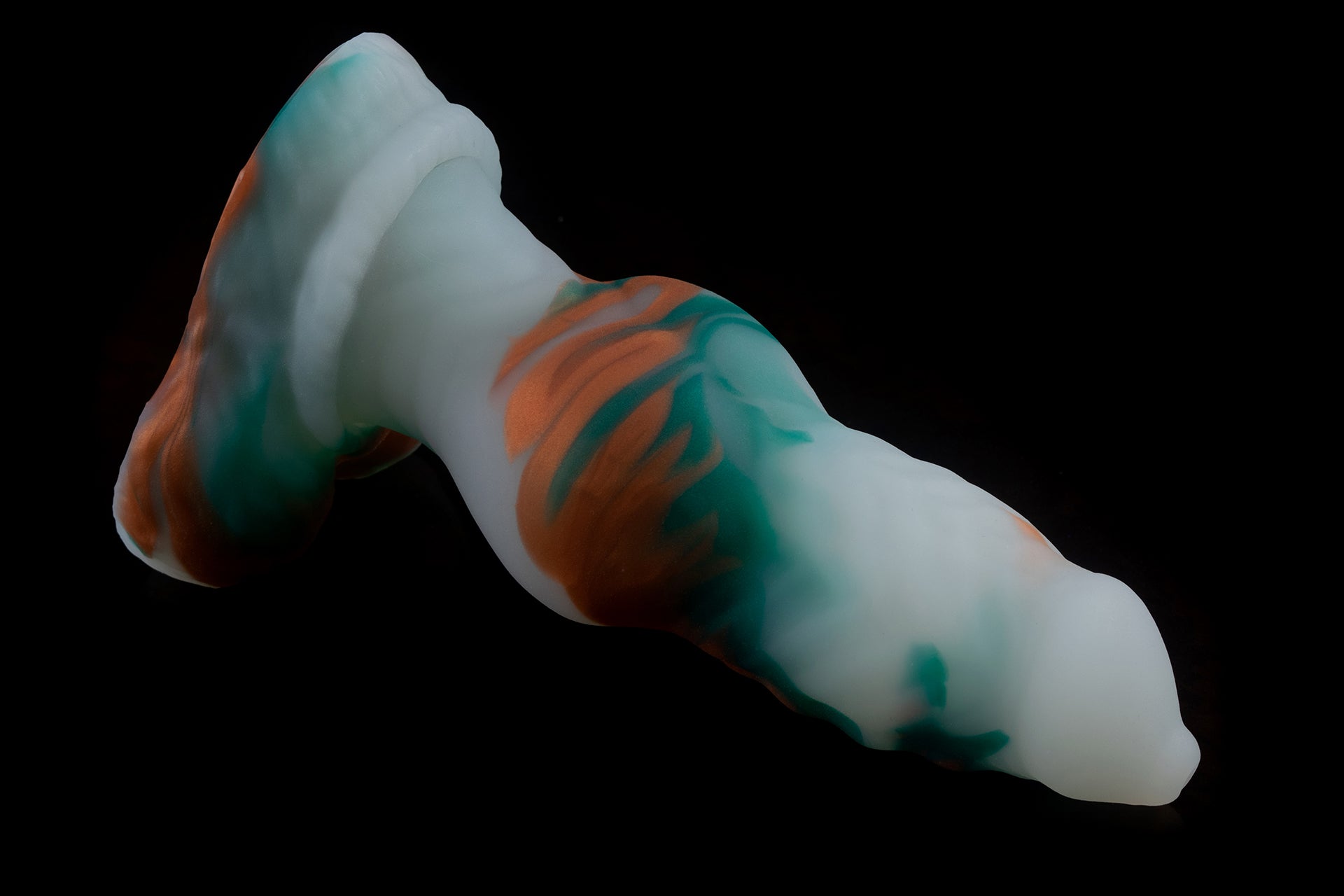 6701 Medium Dante in Soft Firmness