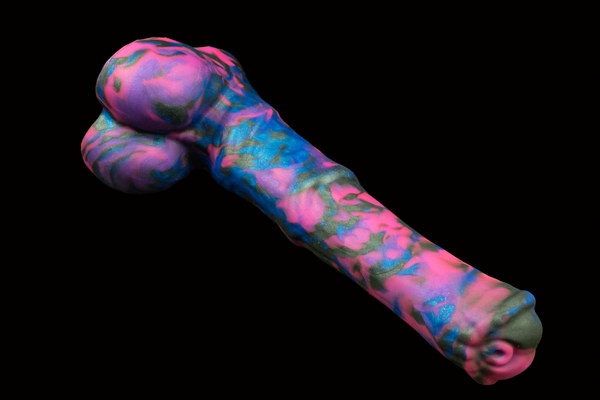 10822 Large Atlas in Firm Firmness with Suction Cup