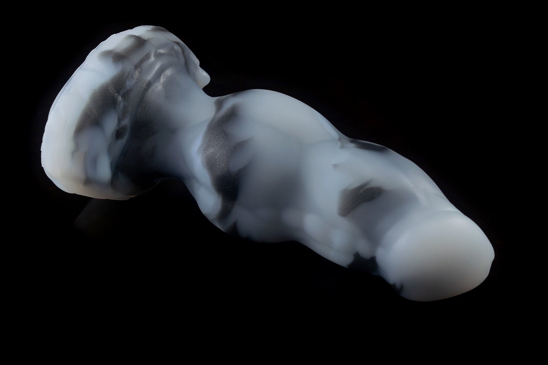 6915 Large Mocha in Medium Firmness with Suction Cup