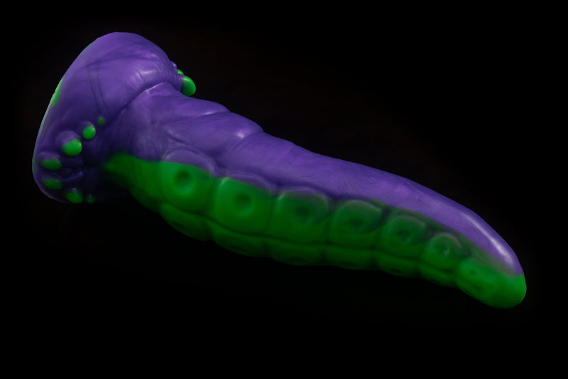 6966 Medium Slikk in Medium Firmness with Suction Cup