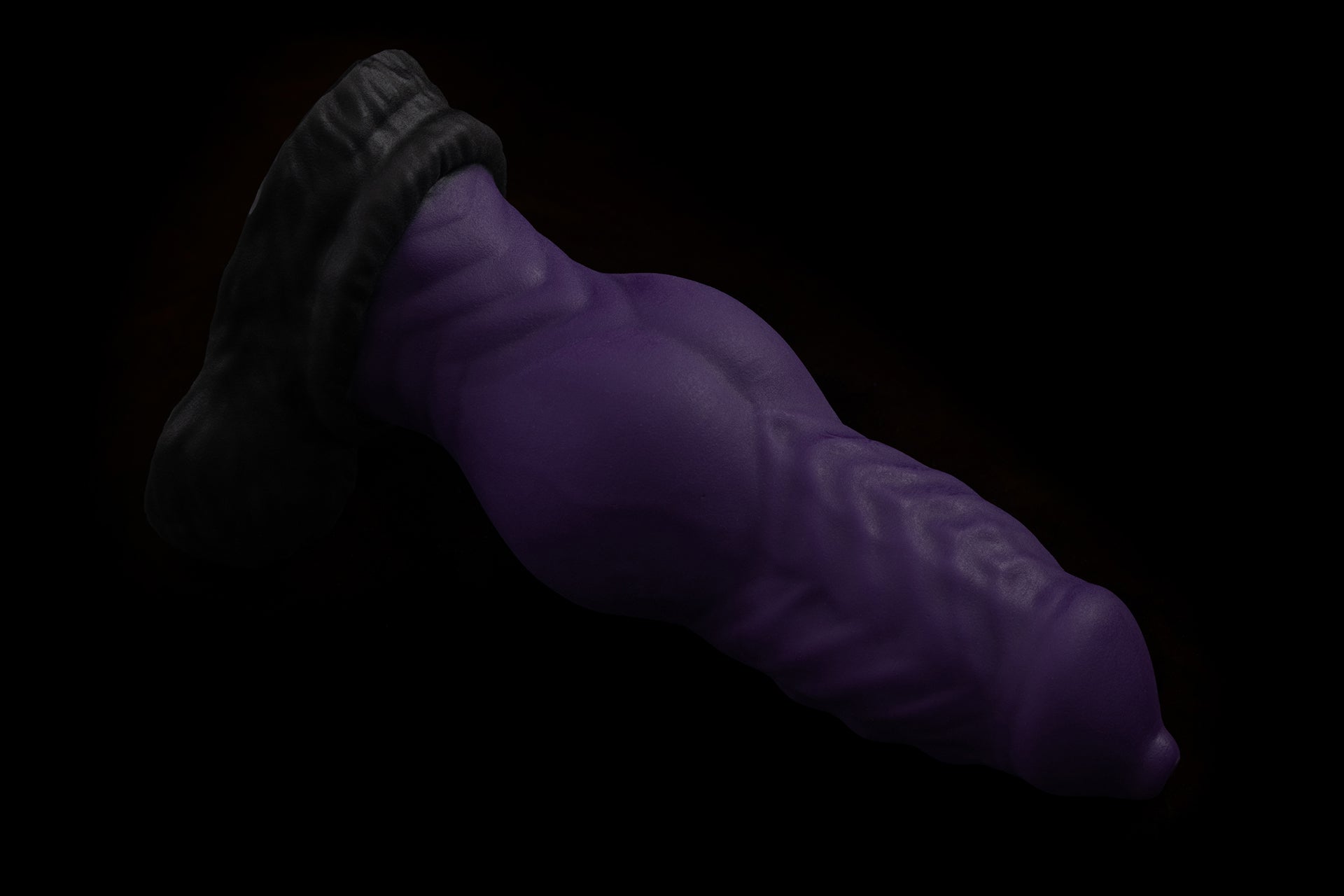 7450 Small Dante in Firm Firmness with Suction Cup - Fizzle