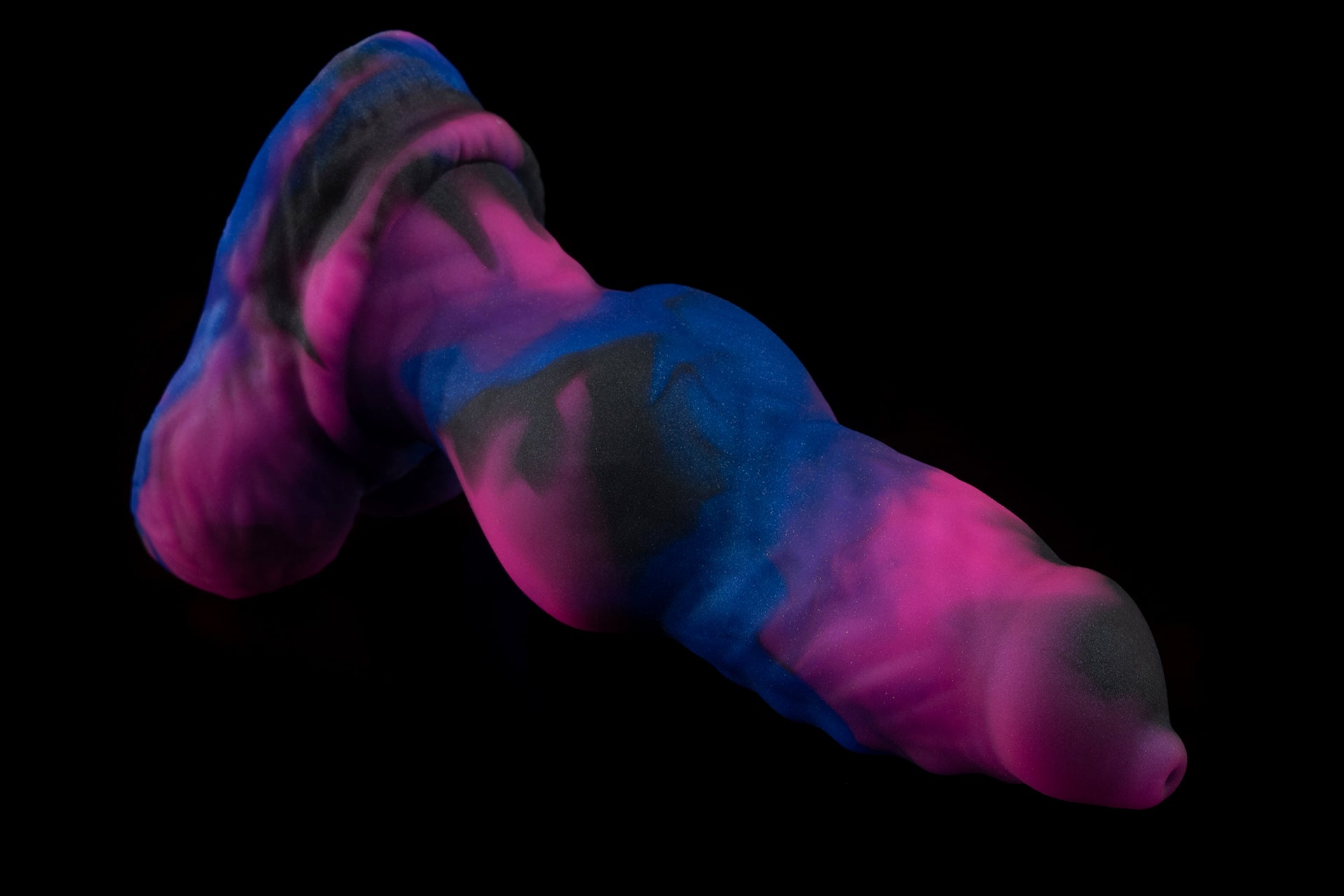 7698 Medium Dante in Soft Firmness