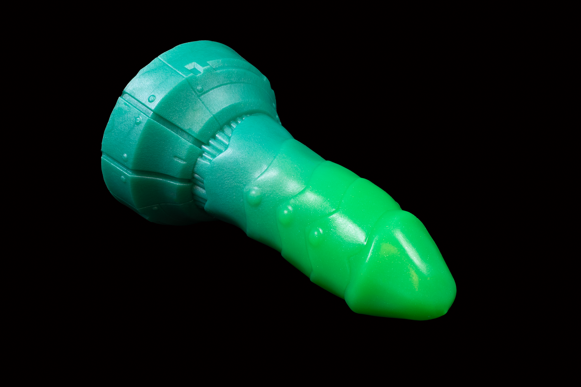 10428 Medium Cyrus in Medium Firmness