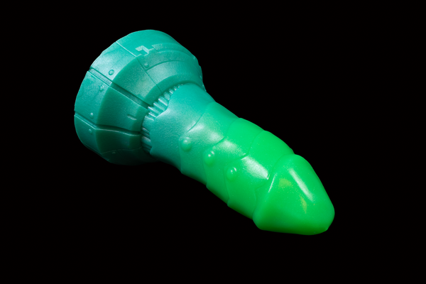 10428 Medium Cyrus in Medium Firmness