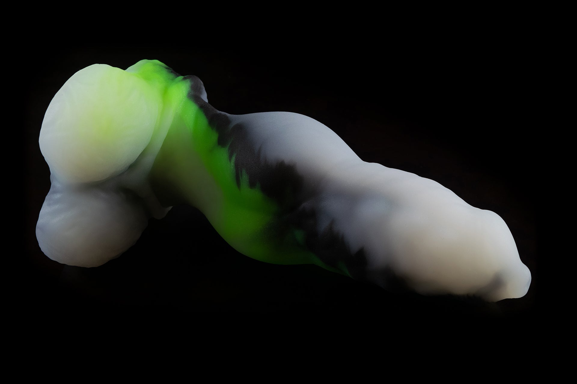 8070 Medium Dante in Medium Firmness with Suction Cup