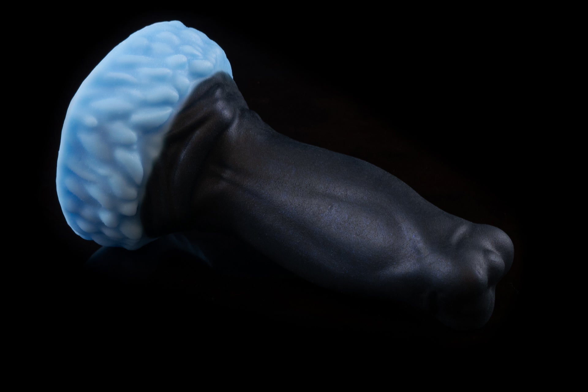 8219 Mini Aela in Medium Firmness