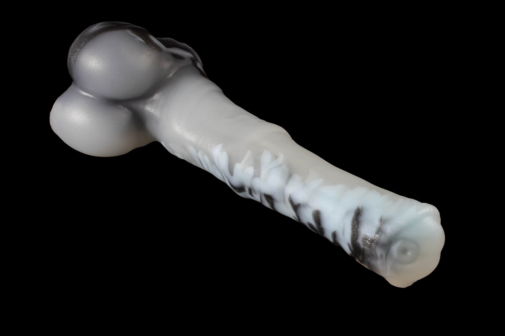 8624 Small Atlas in Soft Firmness with Suction Cup