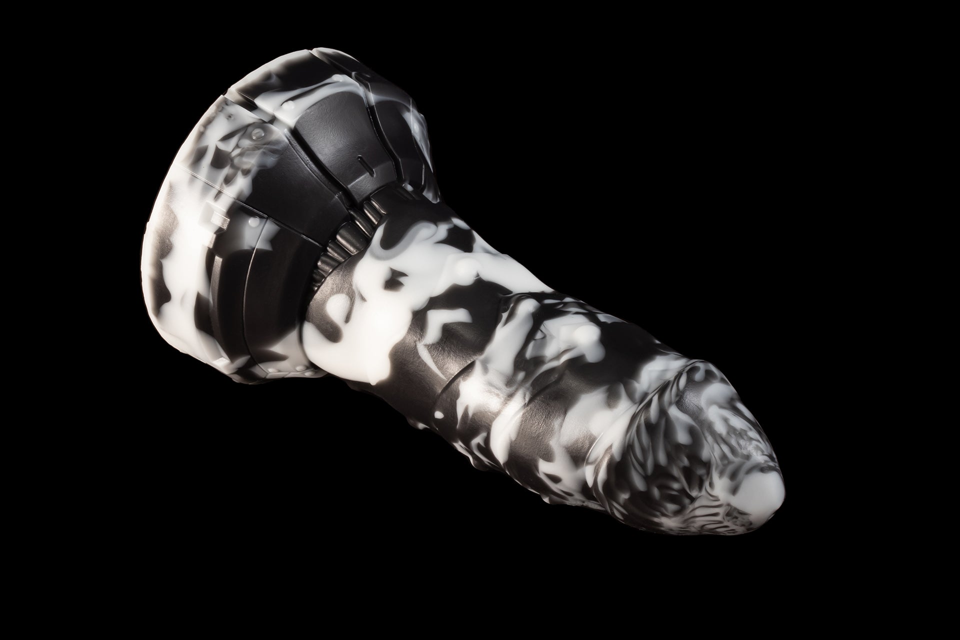 8823 Medium Cyrus in Medium Firmness