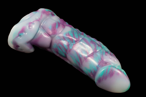 10889 Large Mantis in Soft Firmness