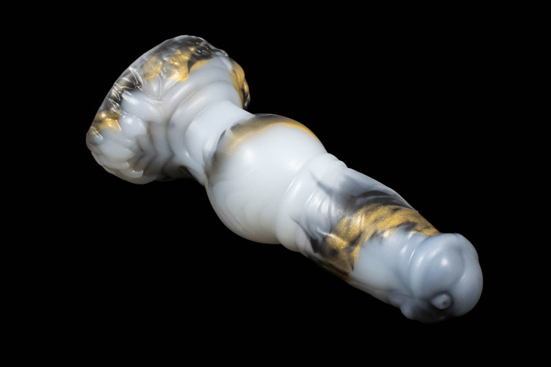 10871 Medium Zane in Medium Firmness with Suction Cup