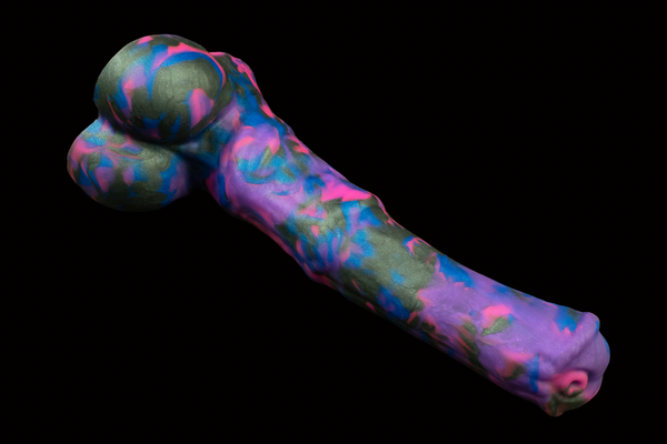 10812 Large Atlas in Medium Firmness with Suction Cup